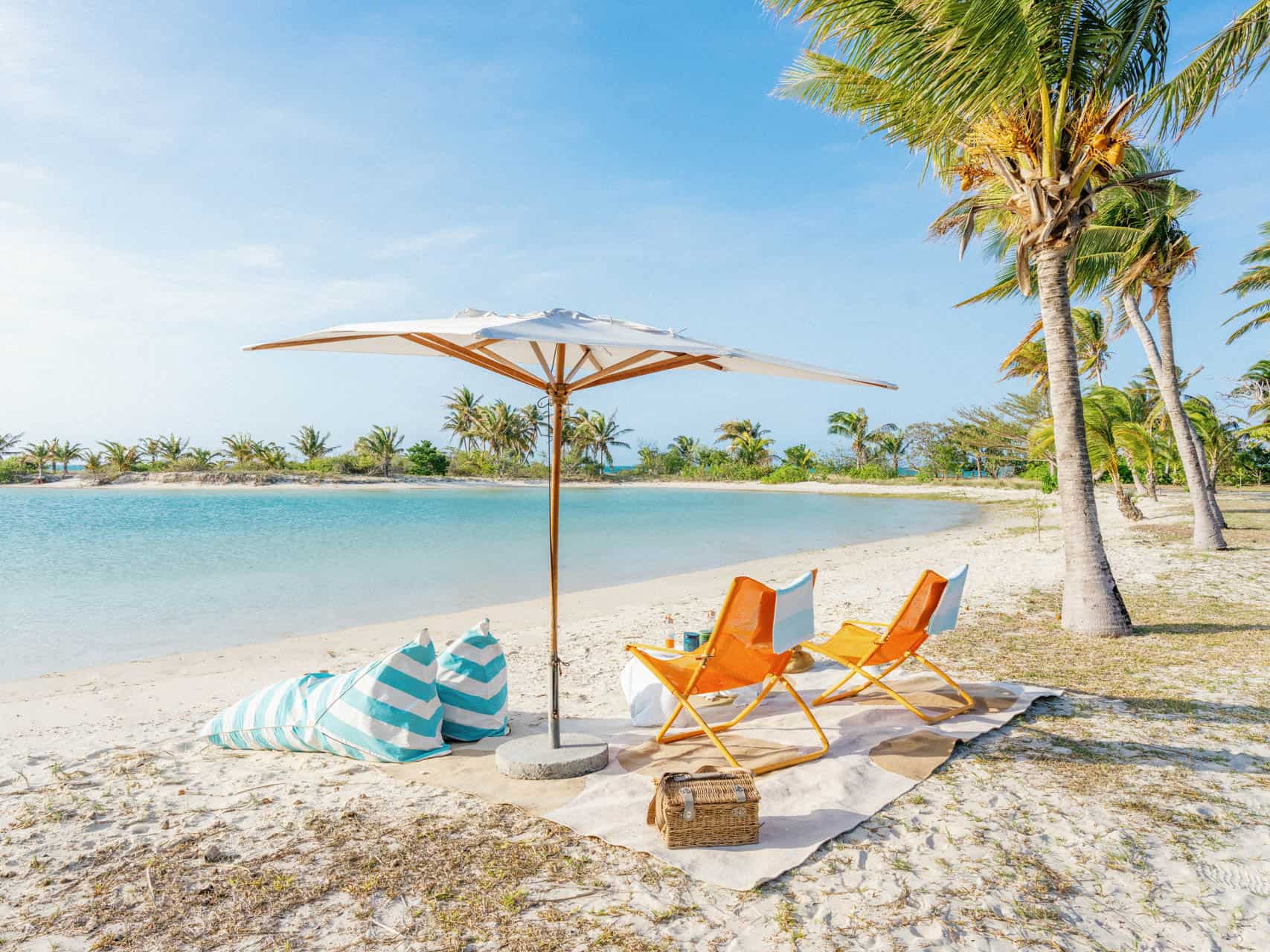 Miavana: Dreaming of the beach out of season? Here are 12 destinations where summer isn't over.